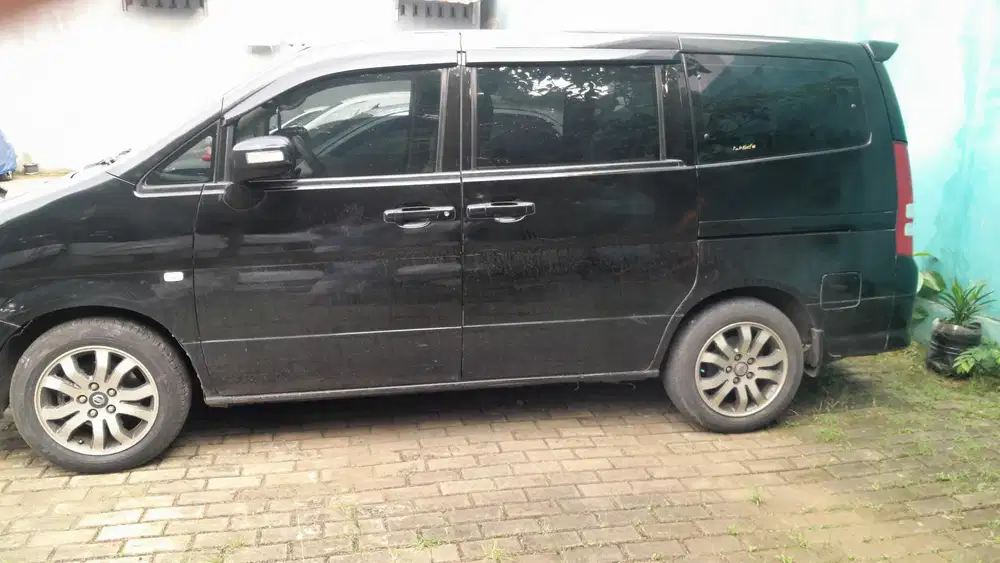 Nissan Serena 2007 Bensin