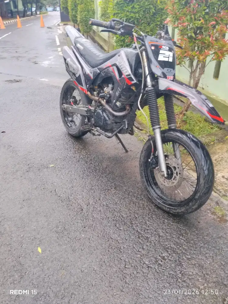 CRF mesin megapro 2013 pribadi Surat Lengkap modif Trail KLX WR murah