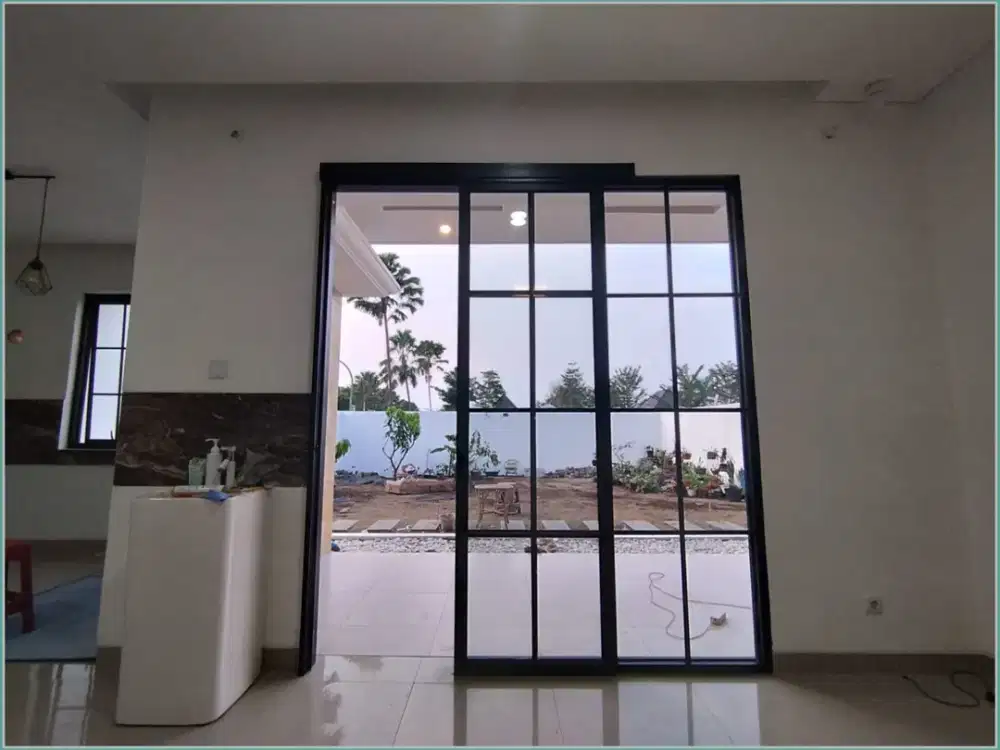 Dijual Rumah Jogja Bonus Kolam Renang Pribadi  200 m  Jalan Wates Km 8 Gamping