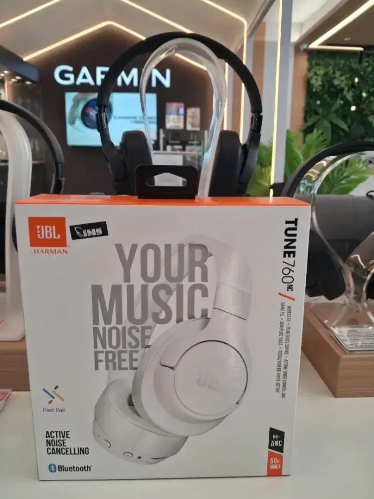 JBL TUNE 760NC NEW