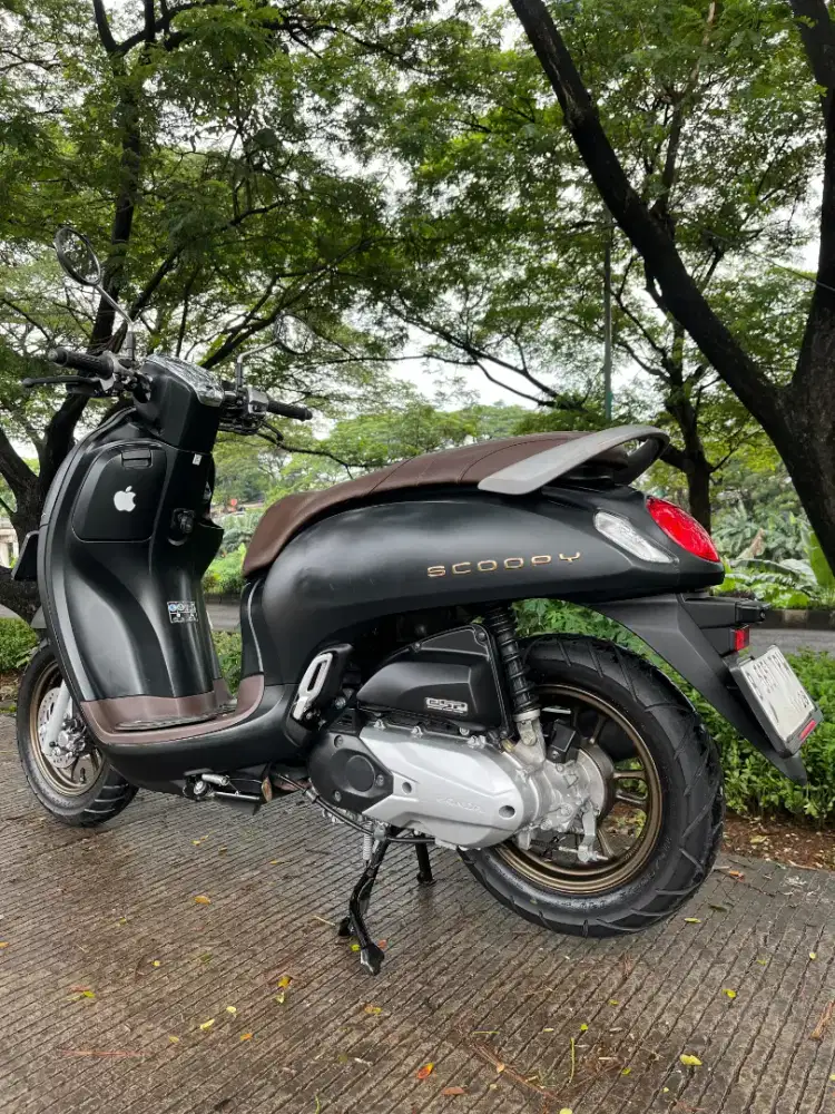 HONDA SCOOPY PRESTIGE KEYLESS TAHUN 2023 FULL ORISINIL