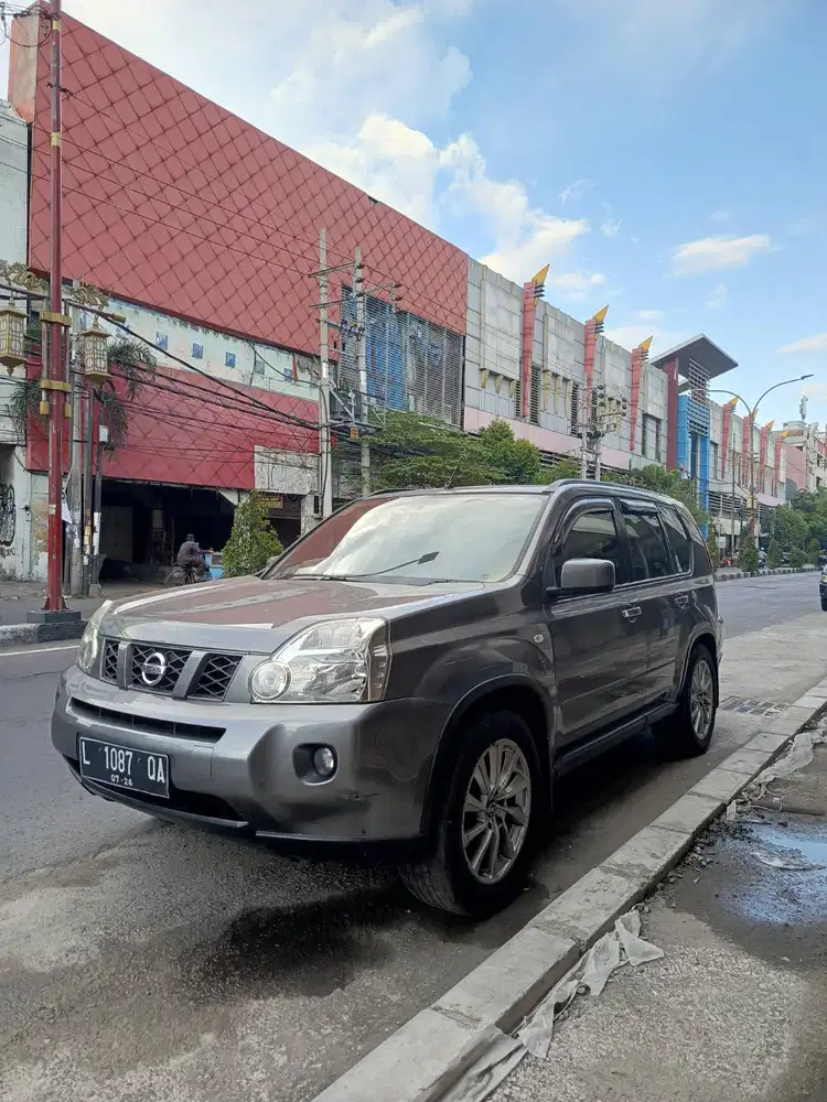 Jual murah Nissan X-Trail T31 MT 2010