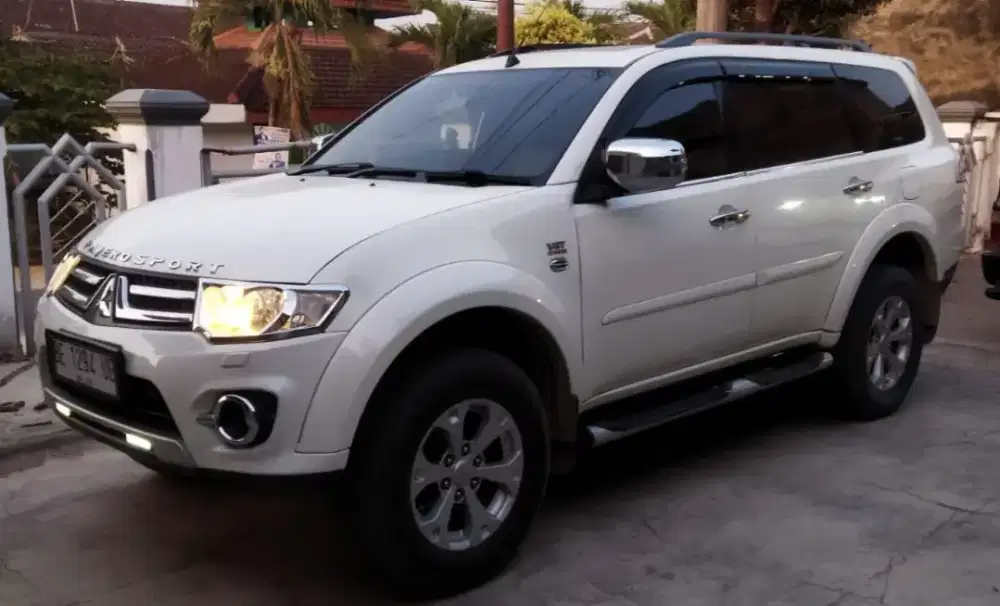 Dijual PaJerro Dakkar tahun 2014,metick, plat nopol Lampung Pringsewu.