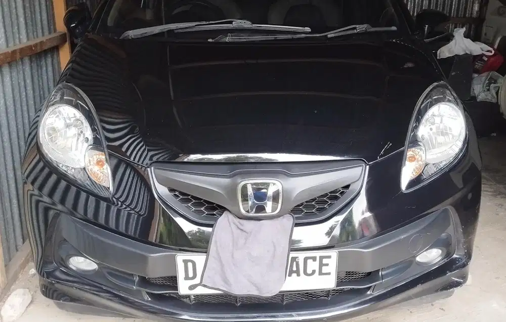 Jual Cepat Honda Brio 2014 Low Kilometer