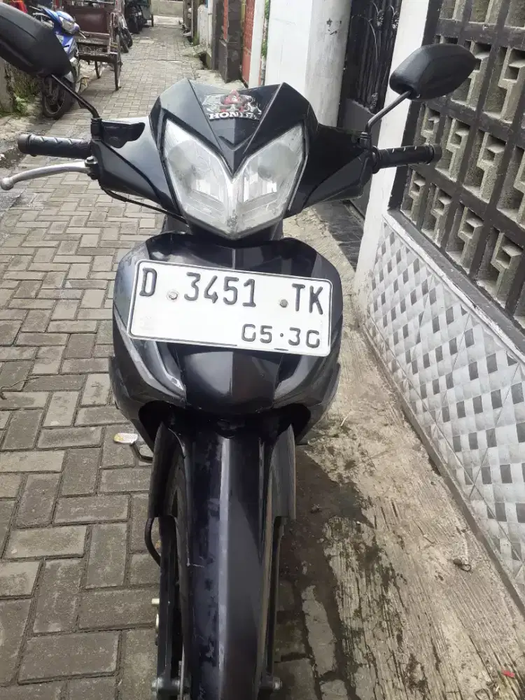 Di jual cepat honda suprax 125cc injeksi