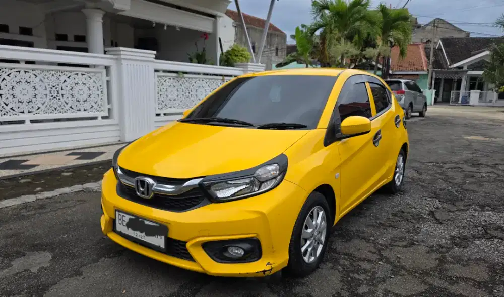 HONDA BRIO E CVT METIK KUNING 2022/2021
