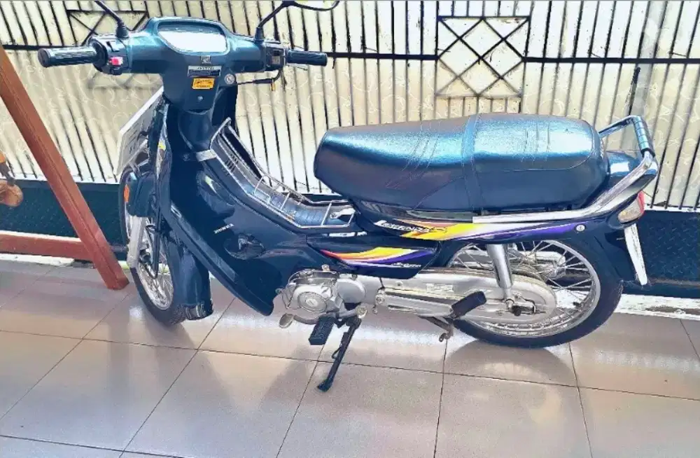 Motor klasik Astrea legenda 2003