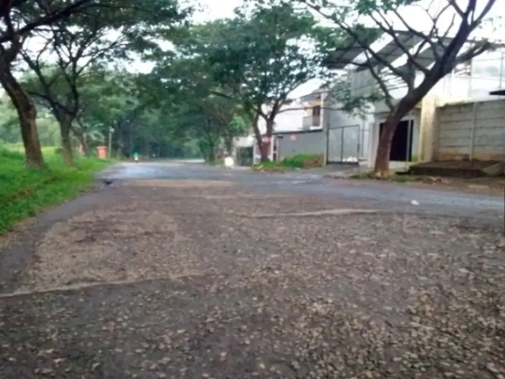 Dijual Tanah Sangat Strategis Jalan Holy Raya Sentul Bogor LT 1500 SHGB Dekat Tol Harga Murah