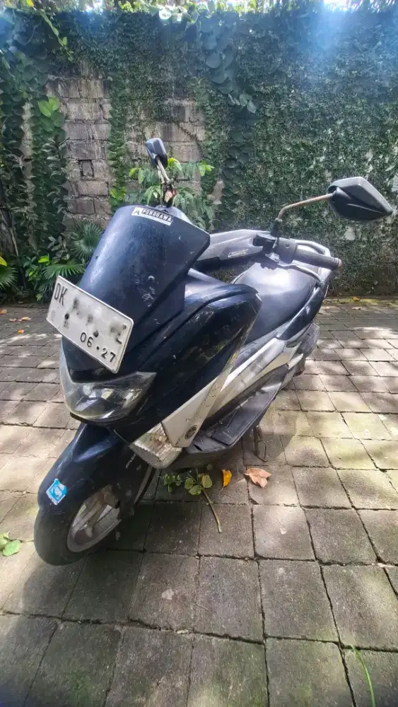 NMAX 2016 hitam, tangan pertama