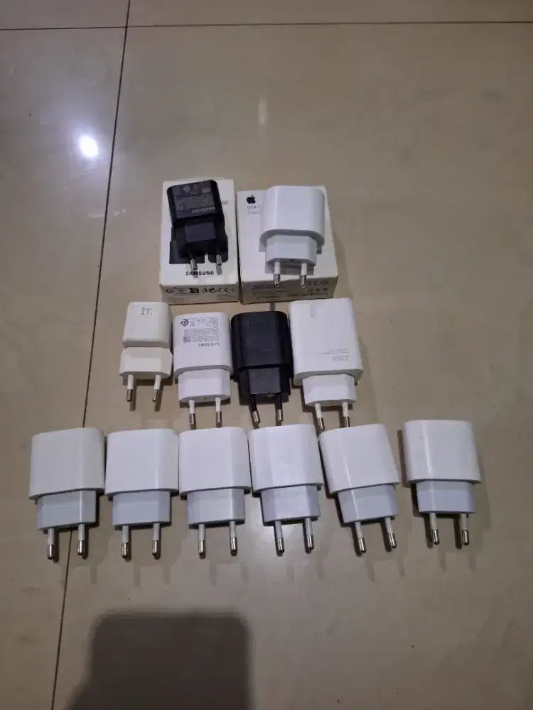 Casan ori copotan iphone % samsung % xiaomi