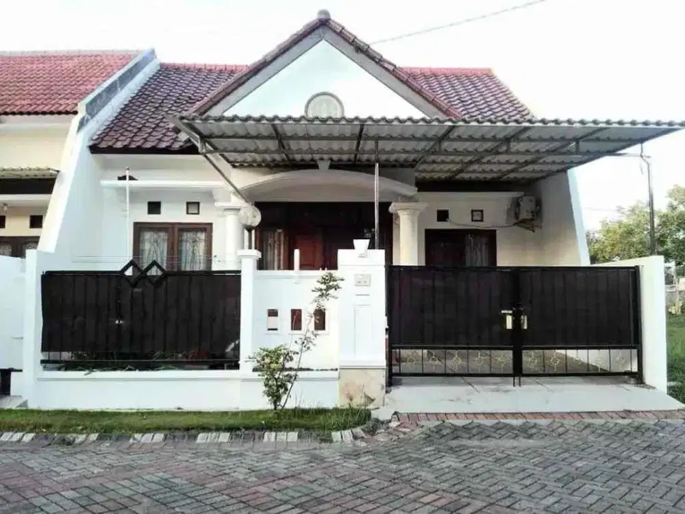 Dijual  rumah di perumahan Graha sampurna wiyung
