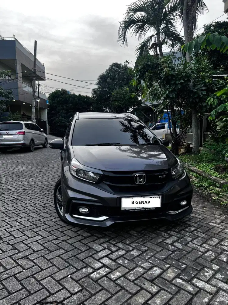 Honda Mobilio RS 2018 Abu-Abu (Individu - Pemakaian Pribadi)