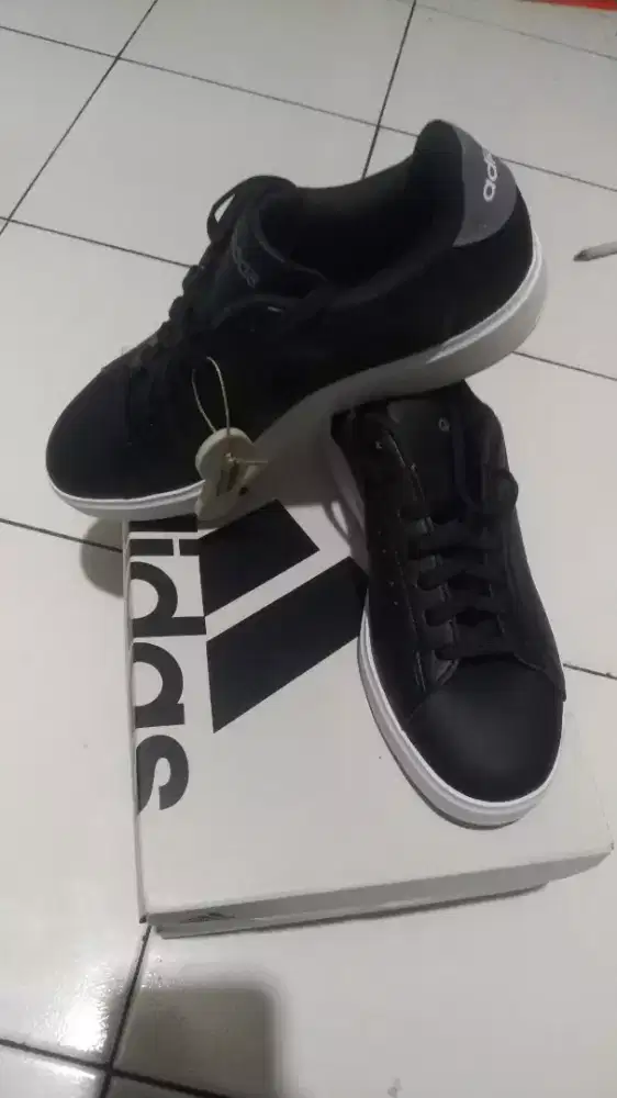 JUAL SEPATU ADIDAS ADVANTAGE ORI