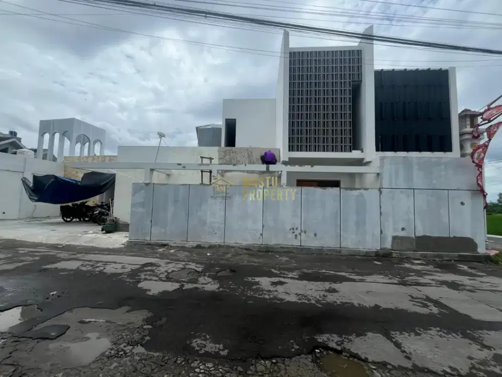 VILLA PRIVATE POOL DI SARIHARJO PALAGAN DEKAT SCH