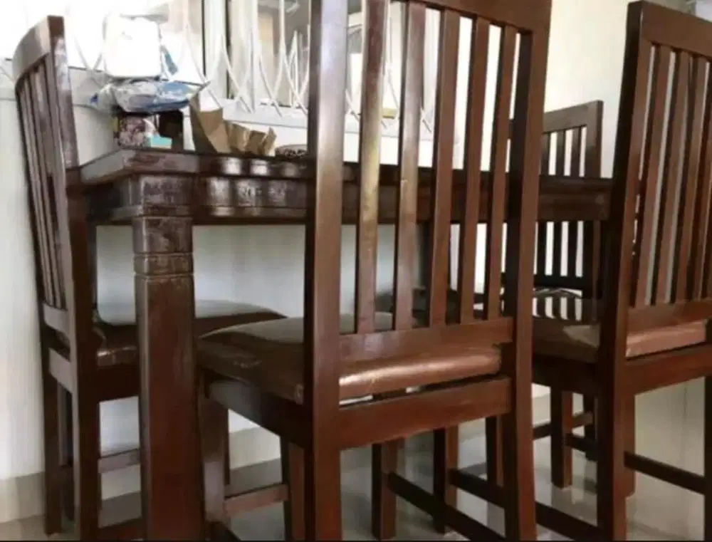 Jual Cepat Meja Makan + 4 Kursi (Set) Kayu Mahoni