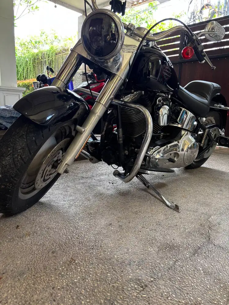 Harley Davidson Fat Boy 2005 – Vance & Hines – LED Headlamp