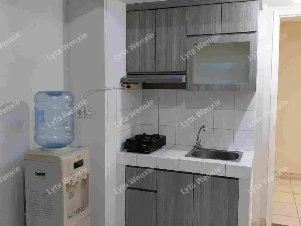 For Rent 2 Bedrooms Semi Furnish, Hoek