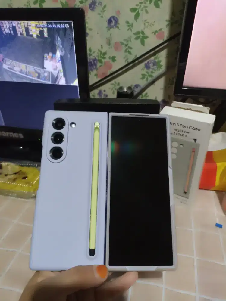 Samsung Z Fold 6 12/256 GB Preloved