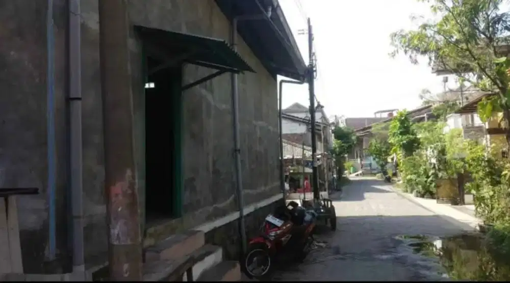 gudang tempat barang