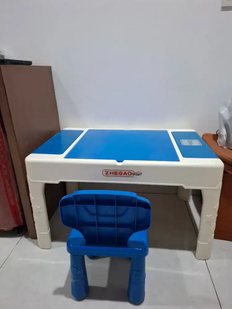 Dijual Meja Lego Bekas