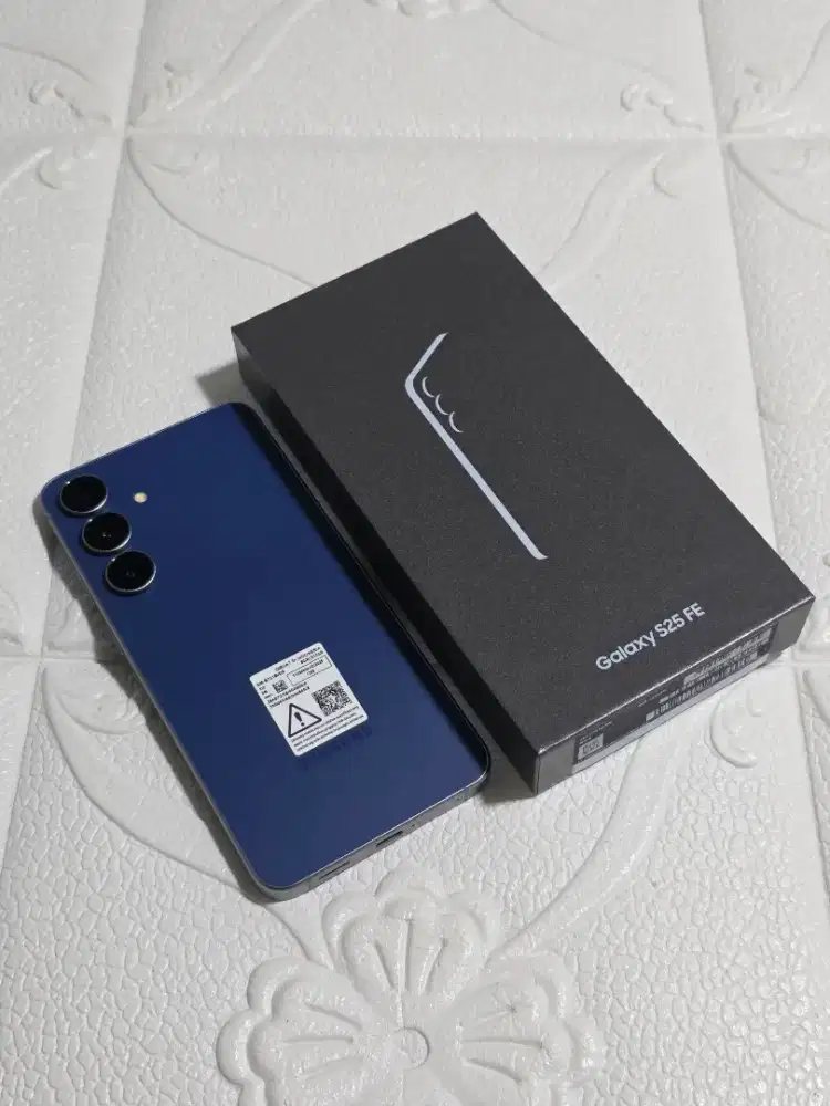 Second Samsung S25 FE 8/512gb