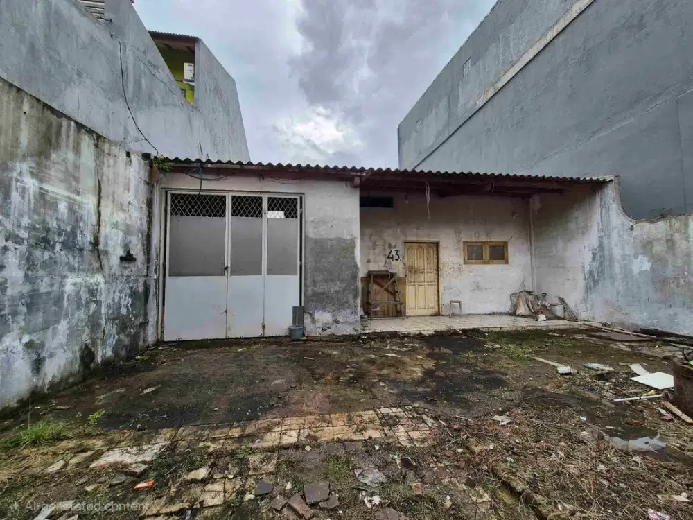 Rumah Hitung Tanah lokasi Bebas Banjir dekat Tol Kapuk Cengkareng