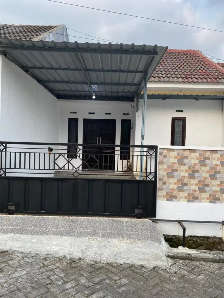 Di jual atau di kontrakkan rumah minimalis