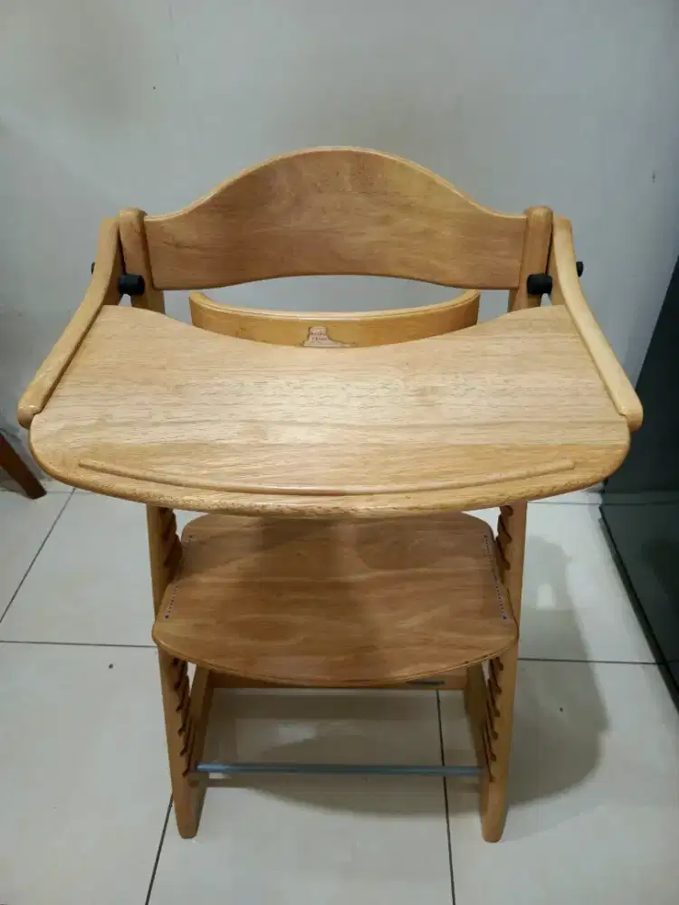 Dijual Baby Chair / high chair / kursi makan bayi yamatoya sukusuku