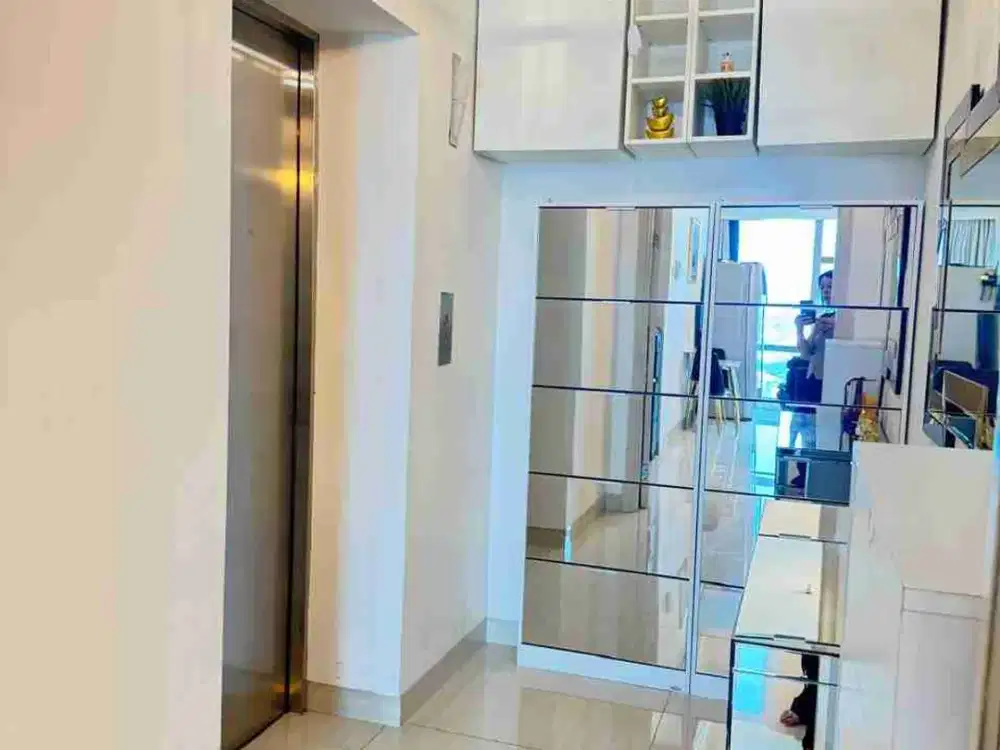 Apartemen Lariz Full 3 BR Furnish Bagus Bersih Corner