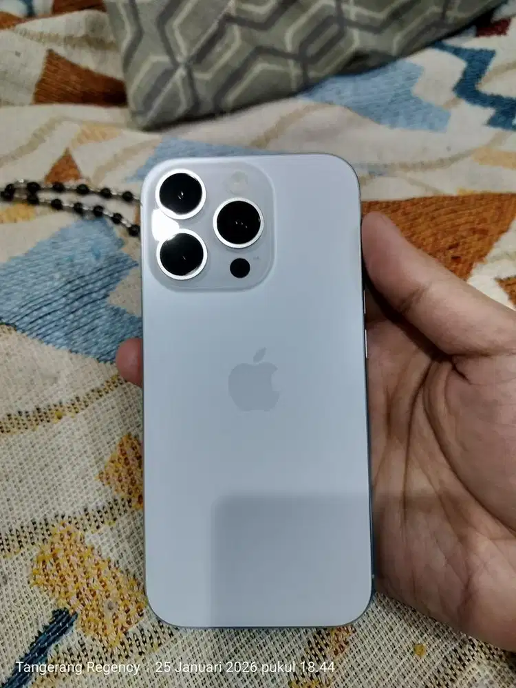 Iphone 16 pro putih 128 gb