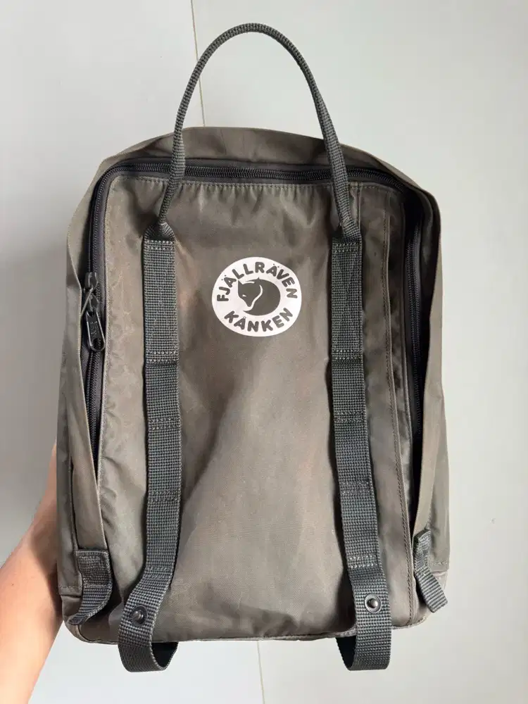 Second Tas Fjallraven Tree Kanken muat Laptop