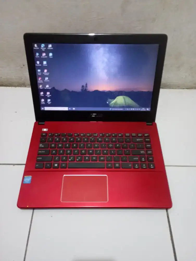Laptop Asus slim ram 4Gb siap pakai