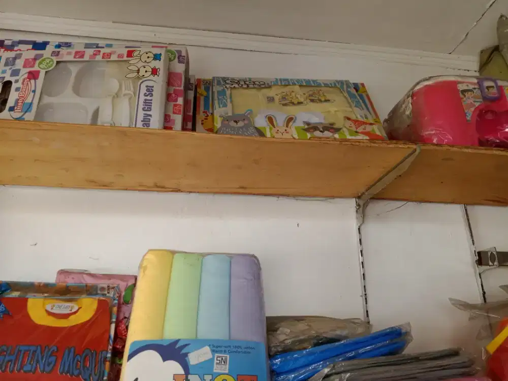 Jual perlengkapan bayi dan stelan anak secara borongan