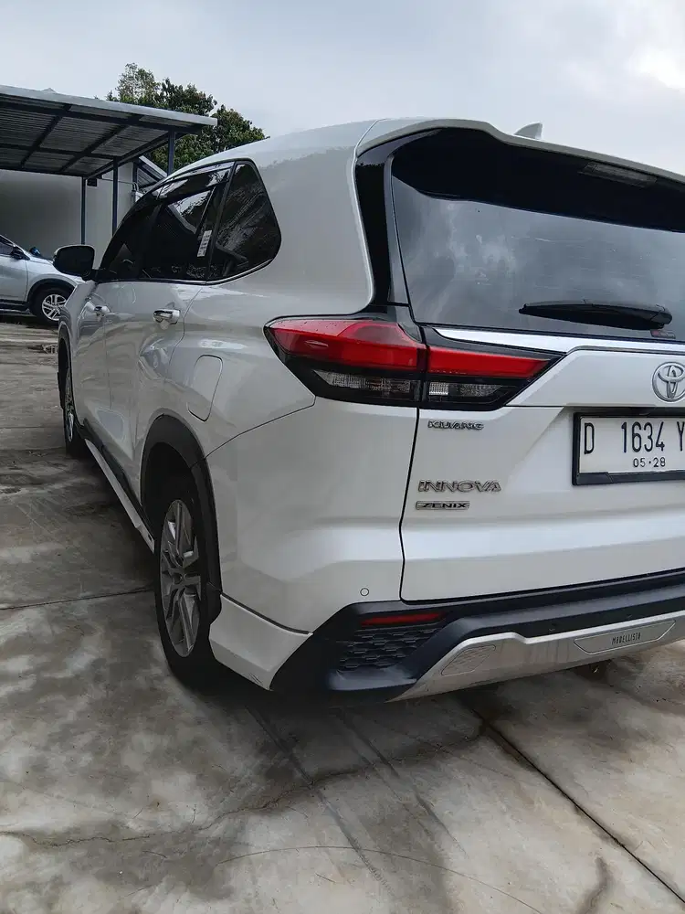 Toyota Kijang Innova 2023 Hybrid