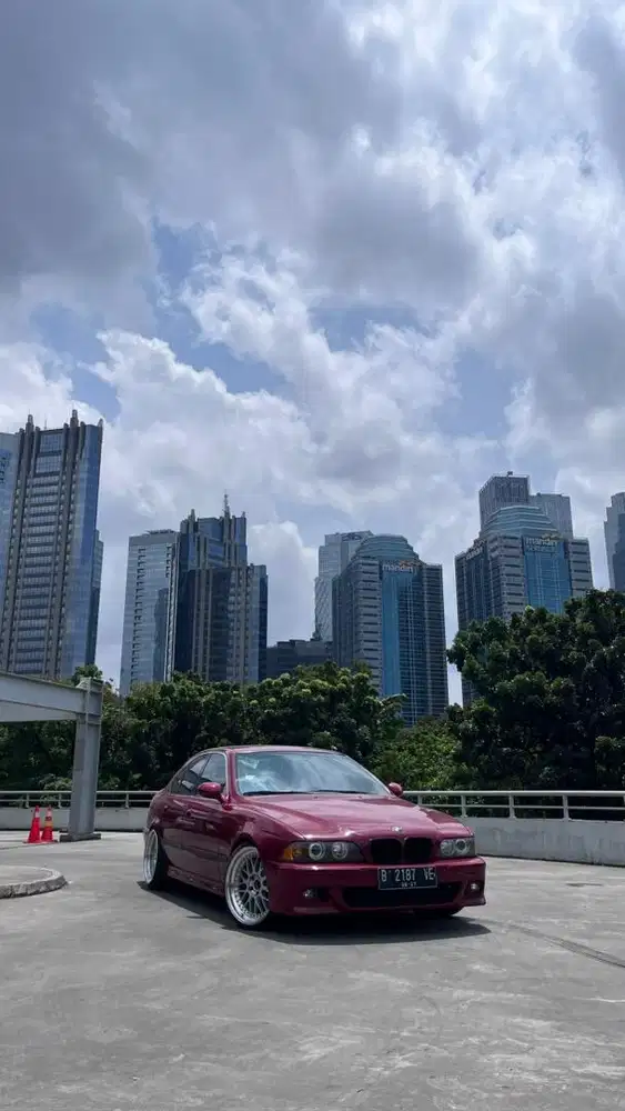 BMW E 39 528i SPECIAL CONDITION