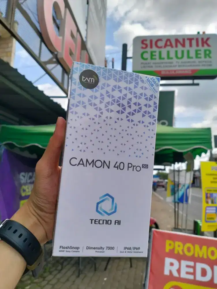 TECNO CAMON 40 PRO
