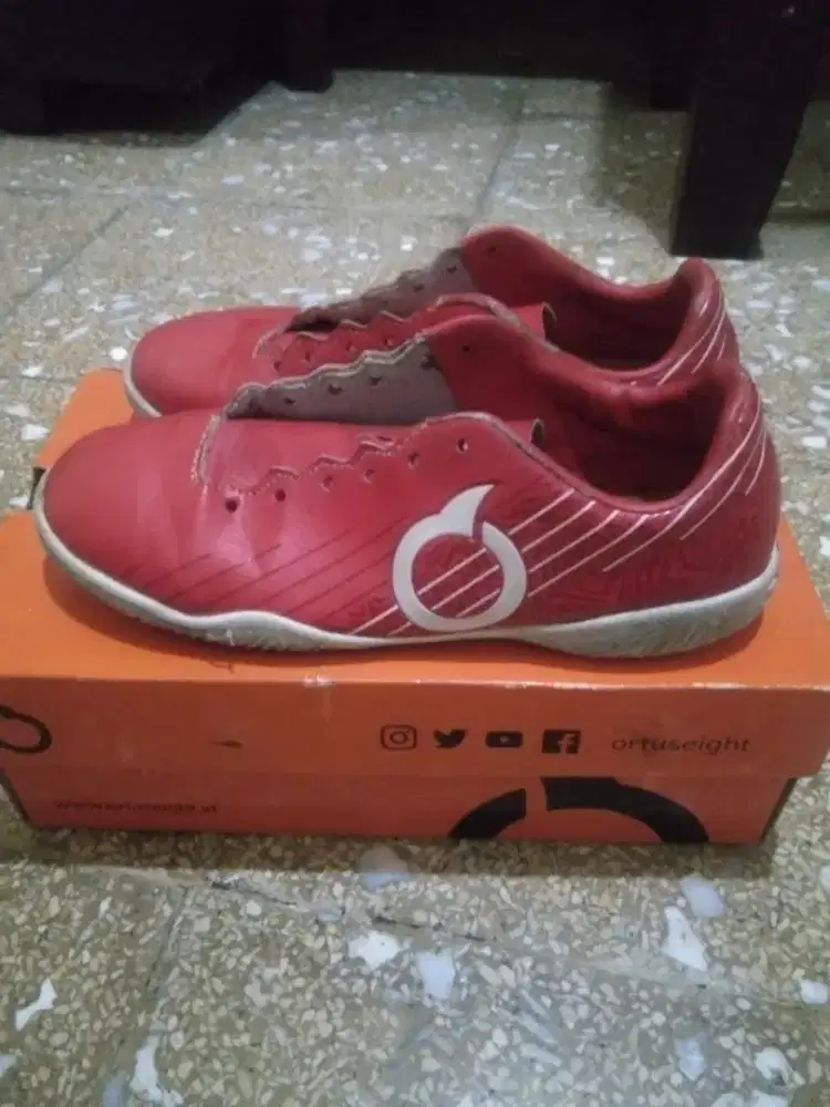 Dijual sepatu futsal anak merek Ortus size 35