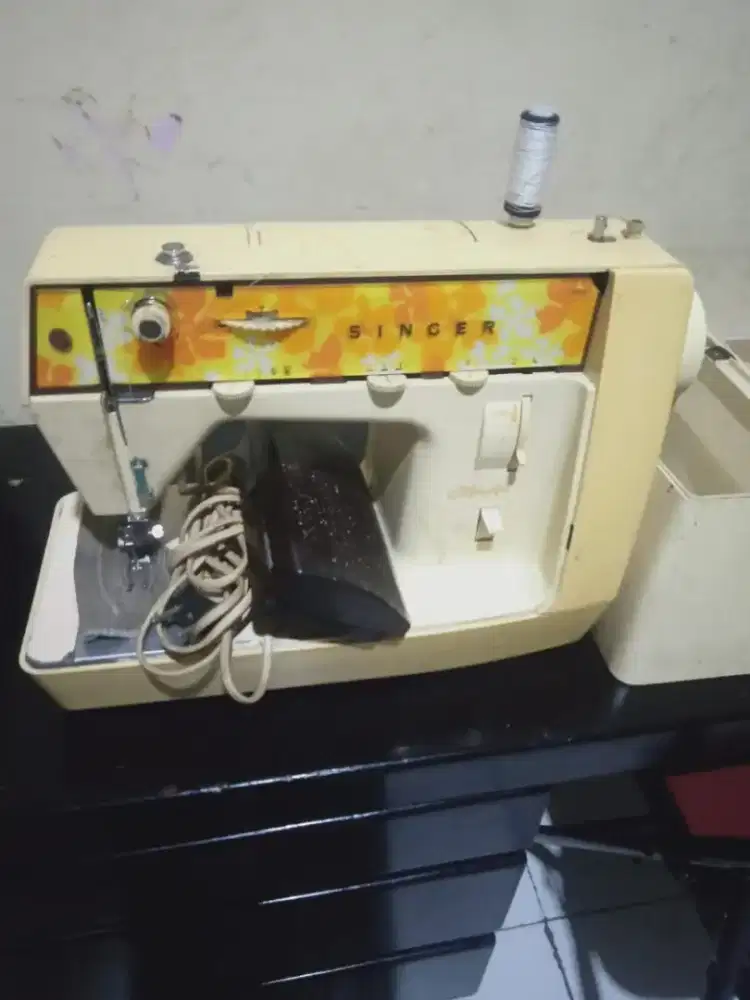 Mesin zigzag vortibel