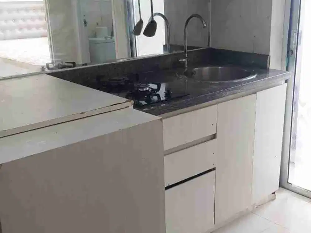 Disewakan 2bedroom Furnished tower flamboyan lt. 29