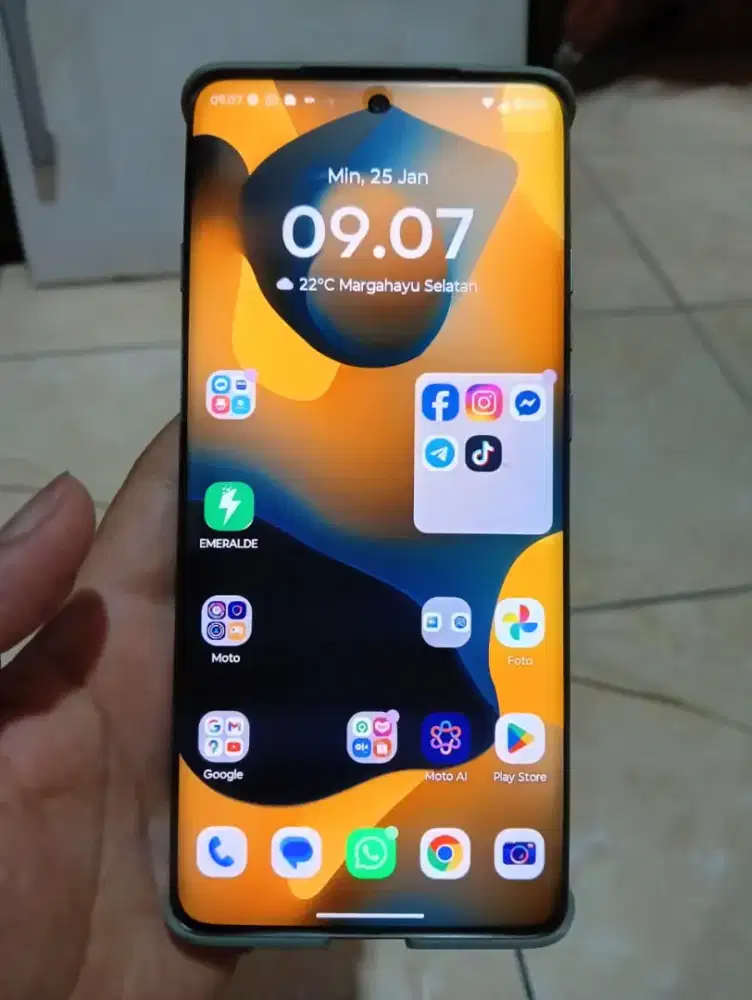 Motorola edge 60 pro 12/256