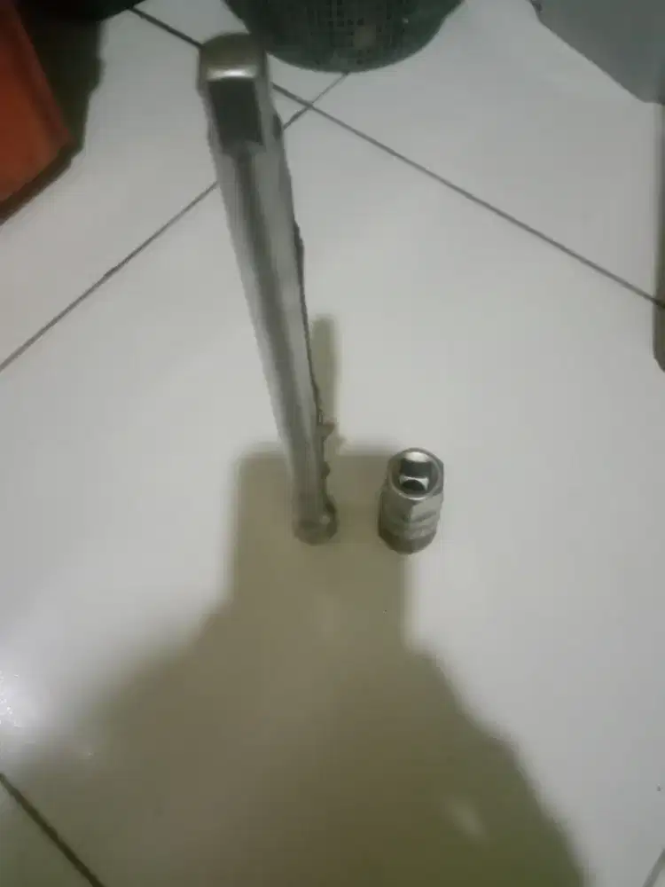 Sambungan extension kunci shock