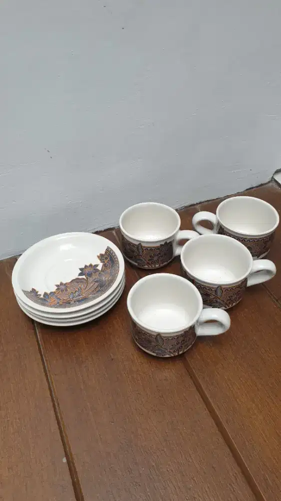 Cangkir Minum 4 Buah Motif Batik