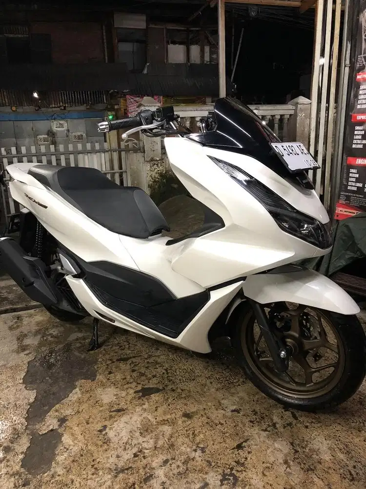 Pcx 160 ABS taun 2023 akhir (low km baru 7rb)