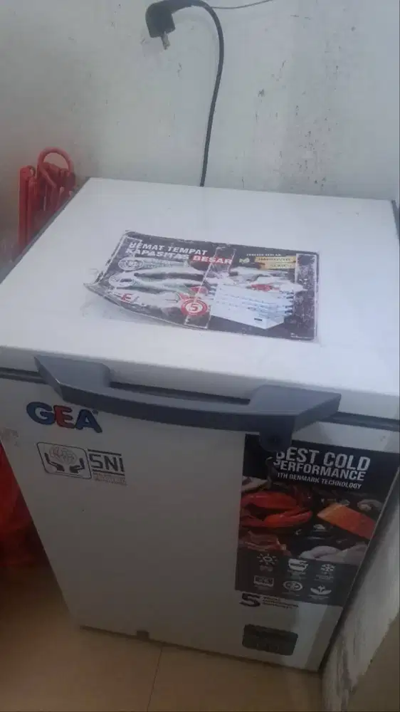 Dijual GSA Chest Freezer box kapasitas 100 liter