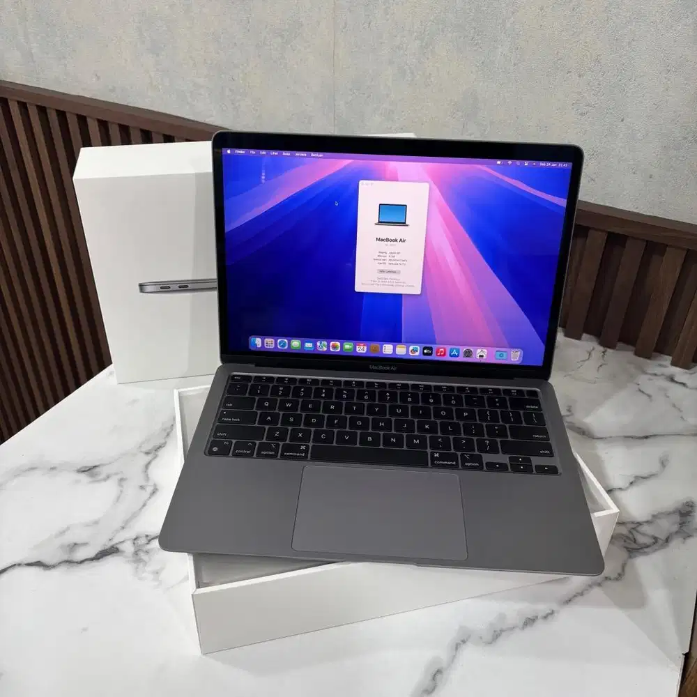 MacBook Air 13 M1 2020 8/256 Fullset