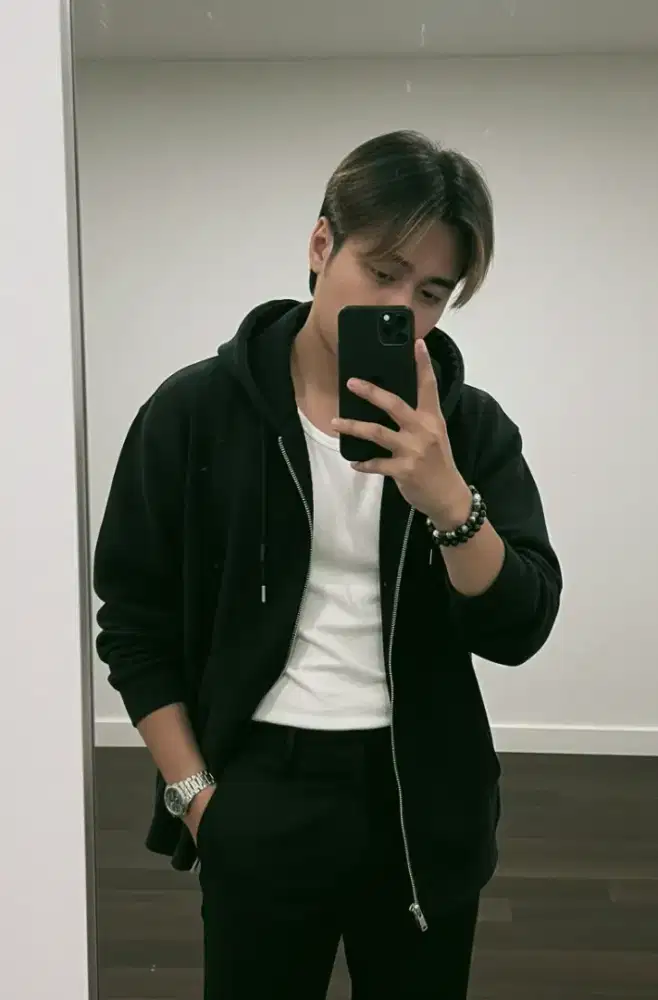 MENCARI PEKERJAAN SATPAM / SECURITY