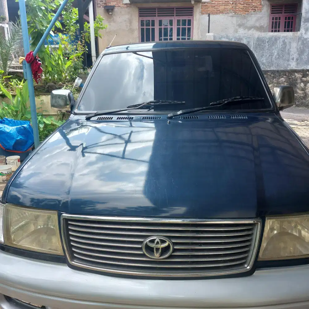 Toyota Kijang 2000 Bensin