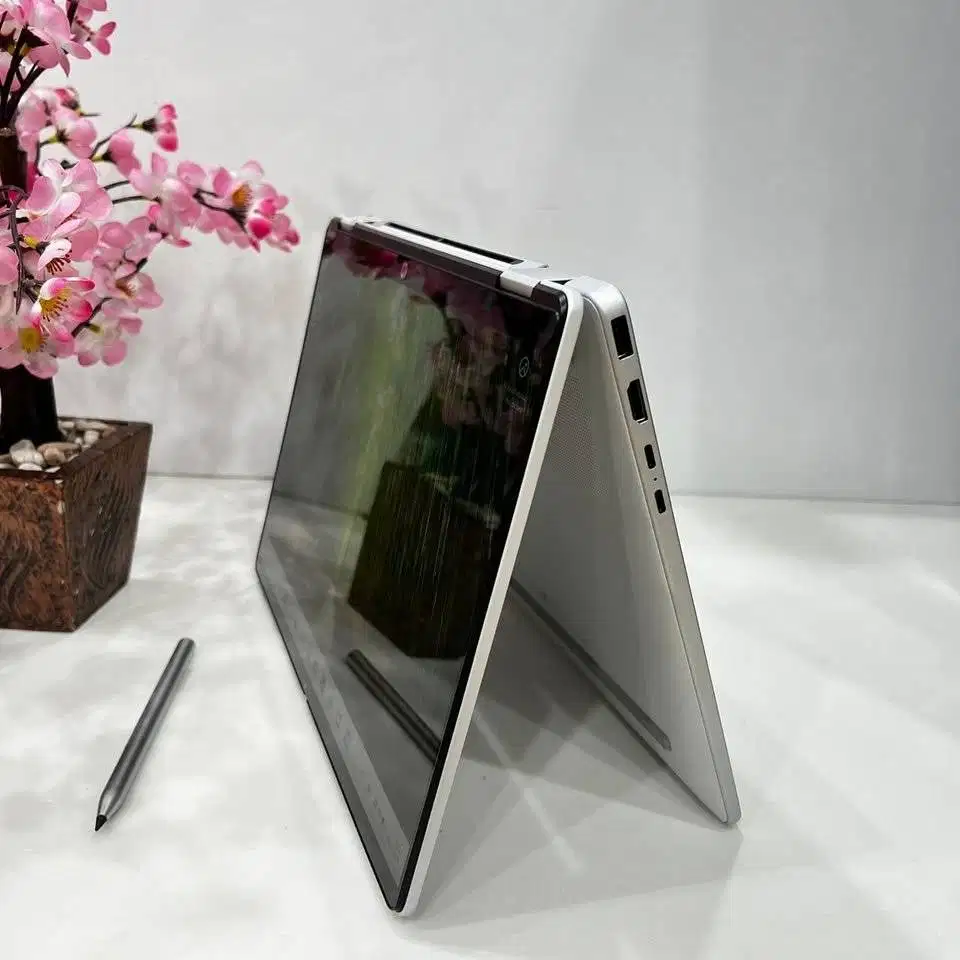 HP OmniBook 5 Flip 14-fp0558TU Intel Core 5 120U 512GB SSD 16GB 2K IPS