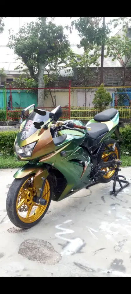 Kawasaki ninja 250 karbu non fi 2 silinder