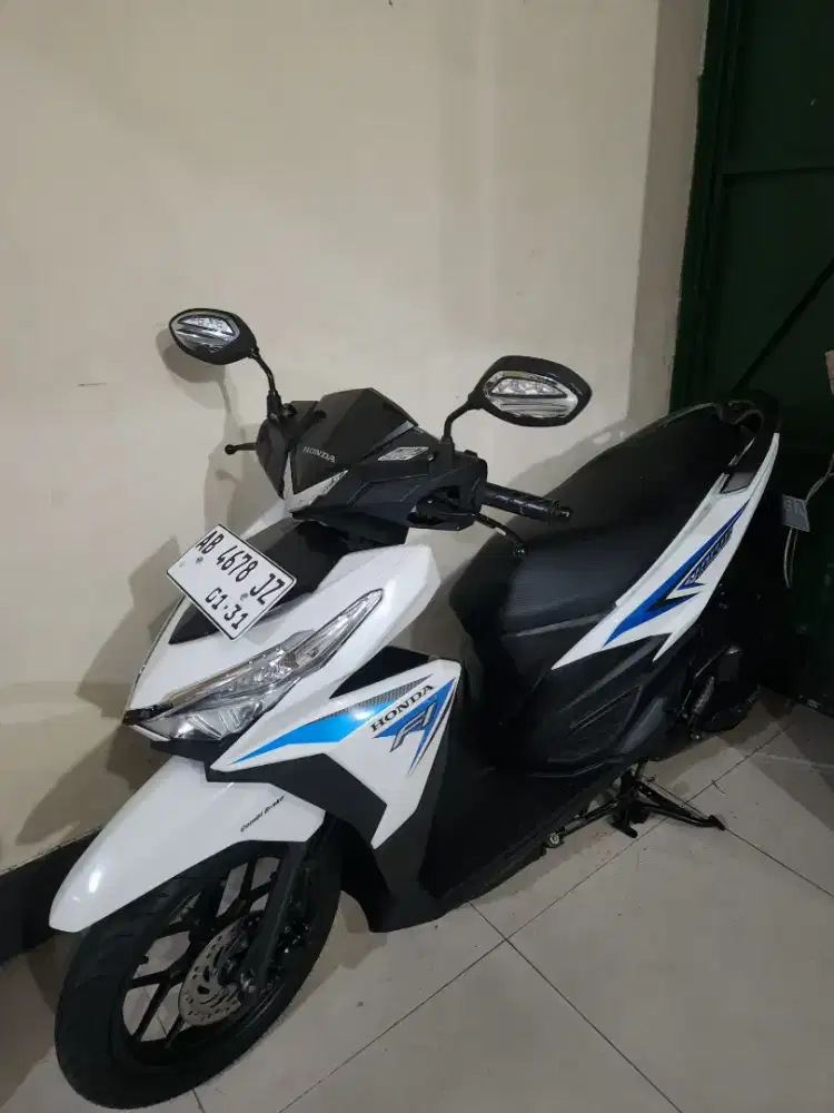 Vario 125 f1 putih led 2016awal  pajak plat baru Gbm